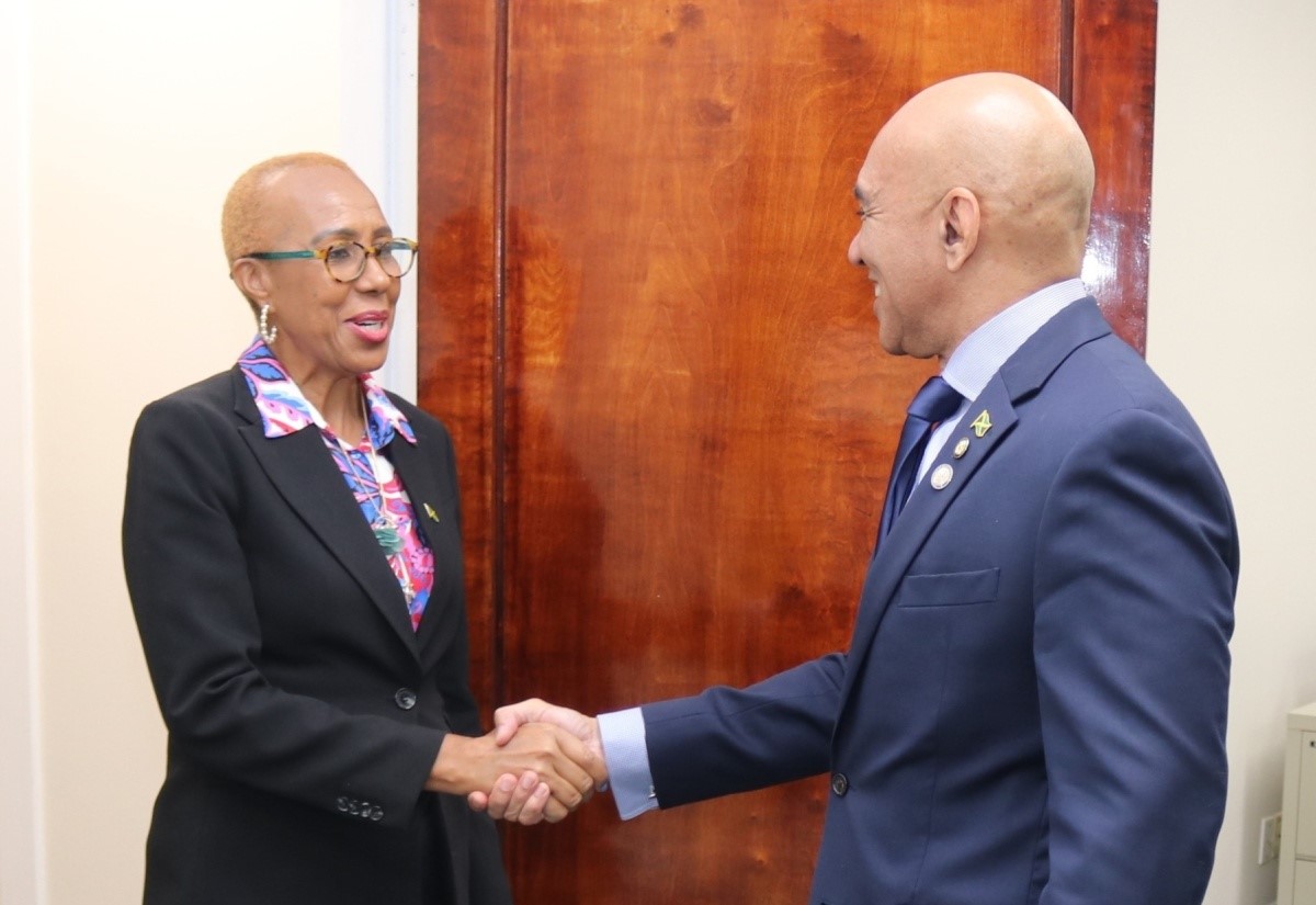 Minister Williams in Washington DC for IMF and World Bank Meetings